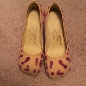 Vivienne Westwood + Melissa animal toe.